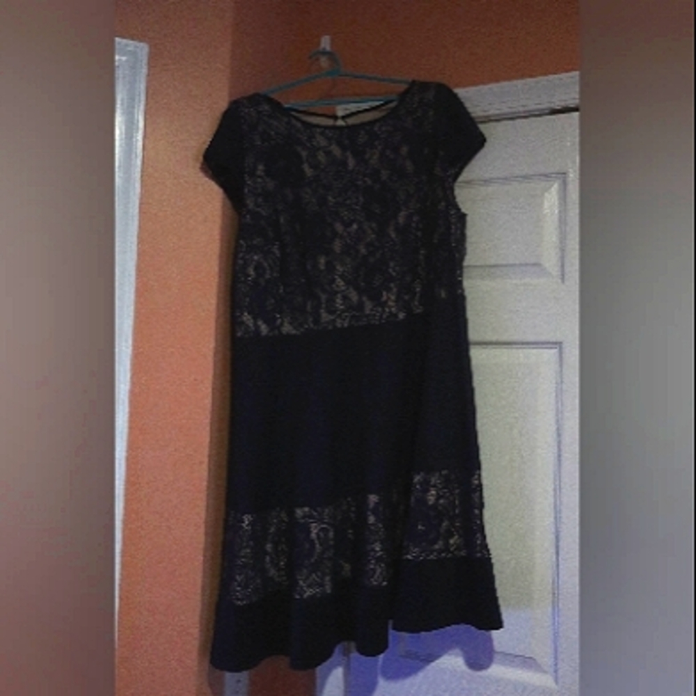 Elegant Dark Navy Blue Lace Dress